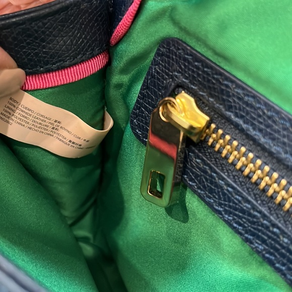 JUICY COUTURE NAVY BLUE LEATHER CLUTCH BAG. DUST BAG INCLUDED - Picture 12 of 13